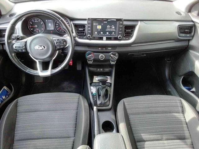 Kia Stonic 1.0 T-GDi 120 CV DCT7 FULL OPTIONAL (AUTOMATICA), del 2020, 138.000 km, in vendita a Fontanellato (PR)