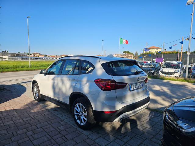 BMW X1 sDrive16d Advantage - foto 3 di 21
