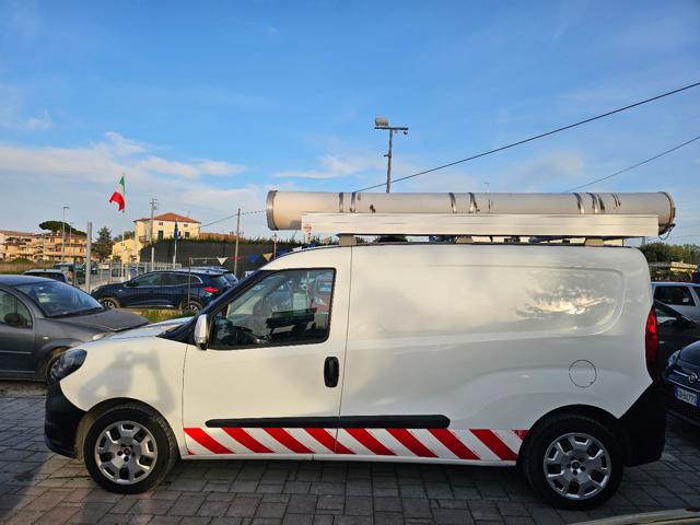 Fiat Doblo Dobl� 1.4 T-Jet Natural Power PL-TN Cargo Maxi Lam - foto 2 di 4
