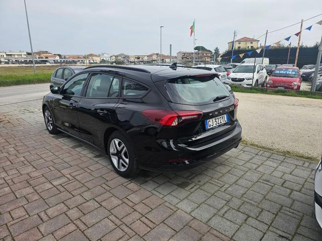 Ford Focus 1.5 EcoBlue 120 CV SW Business - foto 3 di 4