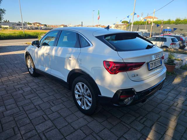 Audi Q3 SPB 35 TDI Business Plus - foto 3 di 4