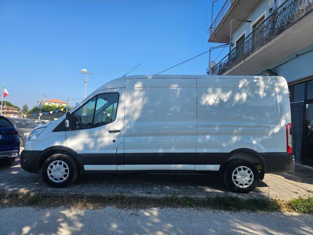 Ford Transit 350 2.0TDCi EcoBlue 130CV aut. PL-TM Furgone Trend - foto 2 di 4