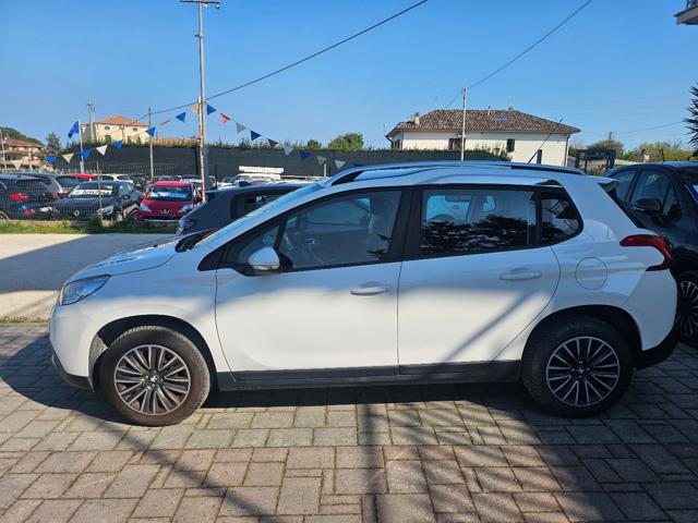 Peugeot 2008 1° serie BlueHDi 75 Active - foto 2 di 4