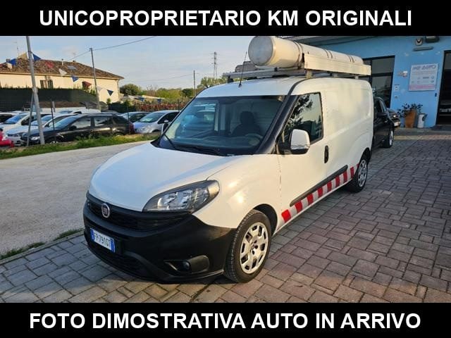 Fiat Doblo Doblò 1.4 T-Jet Natural Power PL-TN Cargo Maxi Lam, del 2018, 95.000 km, in vendita a Civitanova Marche (MC)