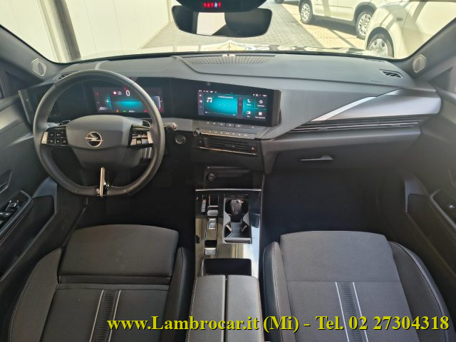Opel Astra 1.2 Turbo 130CV AT8 GS Aziendale - foto 2 di 4