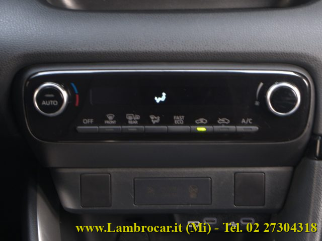 Toyota Yaris 1.5 Hybrid 5 porte Active, del 2025, 13.312 km, in vendita a Cologno Monzese (MI)