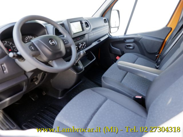 Opel Movano 28 2.3 TurboD 180CV MTA L1H1 Furgone Autom. - foto 2 di 4