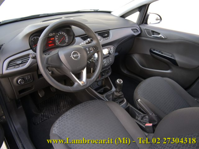 Opel Corsa 1.2 5 porte n-Joy 70cv - foto 3 di 4