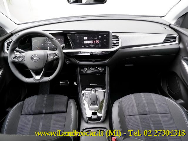 Opel Grandland 1.2 Turbo 12V 130 CV aut. Business Elegance - foto 2 di 4