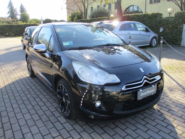 DS Automobiles DS 3 1.6 VTi 120 Just Black - Sensori/ClimaAuto - foto 2 di 4
