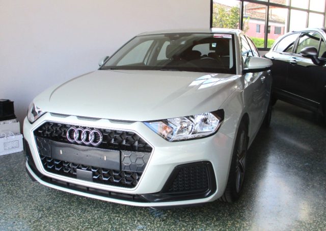 Audi A1 SPB 25 TFSI Admired Ok Neopat/CarPlay usato a MOGLIANO VENETO