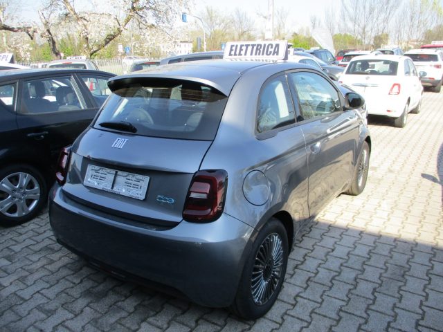 Fiat 500e Icon Berlina - Cavo Mode 3 - Carplay/Android Auto - foto 4 di 4