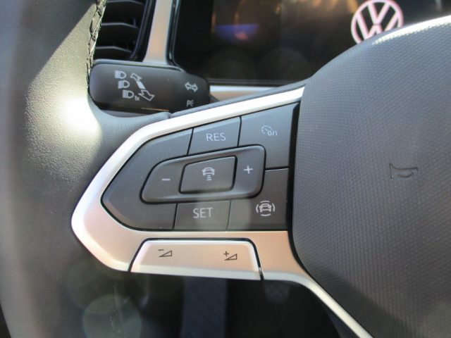 Volkswagen T-Roc 1.0 TSI Life - Retrocamera - List. 33.000 nuovo a MOGLIANO VENETO