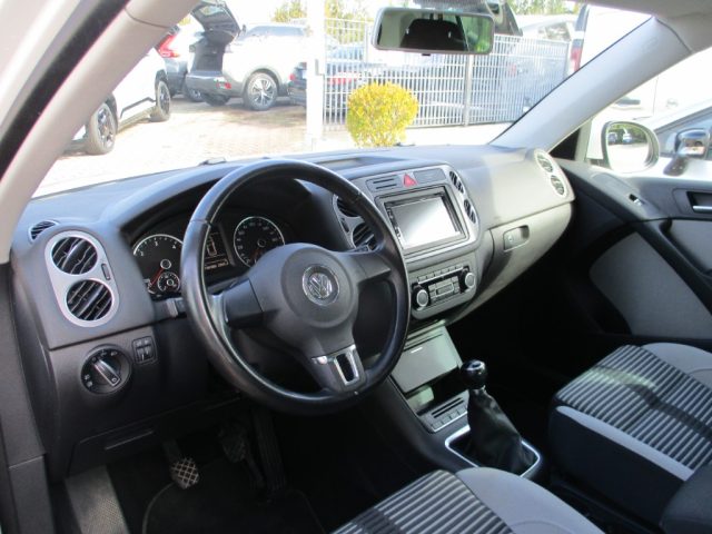 Volkswagen Tiguan 2.0 TDI DPF 4MOTION Sport & Style - foto 4 di 4