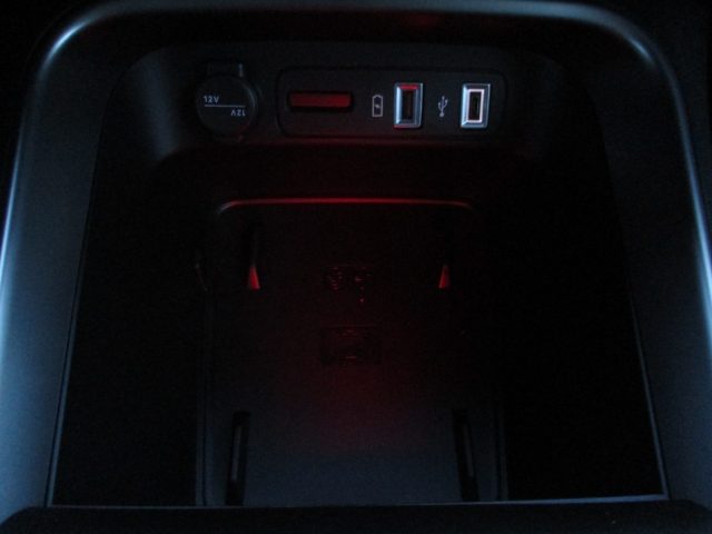 Jeep Avenger 1.2 Turbo Summit - TETTO/Led/Camera - foto 2 di 4
