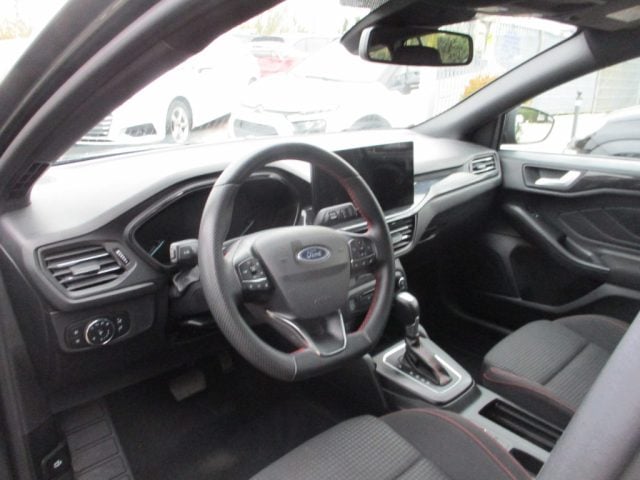 Ford Focus 1.0 EcoBoost Hybrid Auto 125Cv SW ST-Line - foto 4 di 19