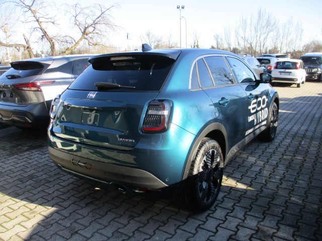 Fiat 600 Hybrid DCT MHEV LaPrima - FULL OPTIONAL - foto 4 di 4