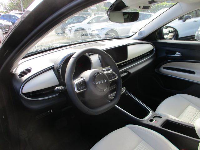 Fiat 600 Hybrid DCT MHEV LaPrima - FULL OPTIONAL - foto 4 di 4
