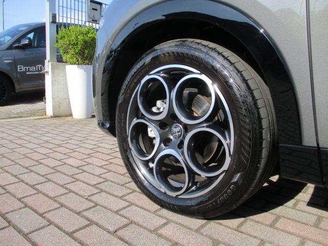 Alfa Romeo Tonale 1.5 130 CV MHEV TCT7 Sprint - CarPlay/360/Matrix, del 2024, 5.300 km, in vendita a Mogliano Veneto (TV)