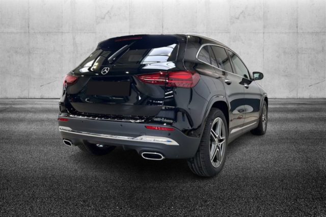 Mercedes-Benz GLA 200 d Automatic AMG Line Advanced Plus - foto 3 di 4