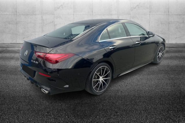 Mercedes-Benz CLA 35 AMG 4Matic - foto 4 di 4