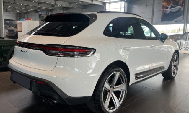 Porsche Macan 2.0 T - foto 3 di 4