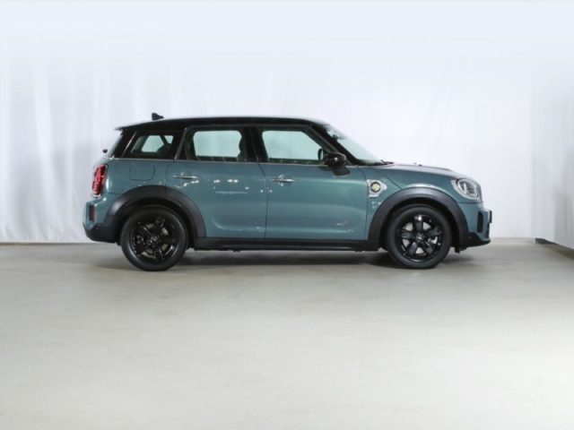 MINI Countryman 1.5 Cooper SE Classic Countryman ALL4 - foto 3 di 4