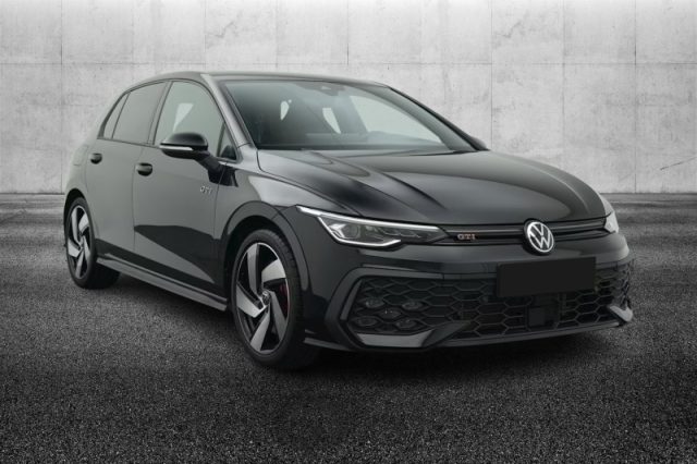 Volkswagen Golf 2.0 TSI DSG GTI - foto 2 di 4