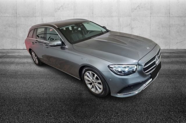 Mercedes-Benz E 200 d S.W. Auto Business Sport usato a PIEVE DI CENTO