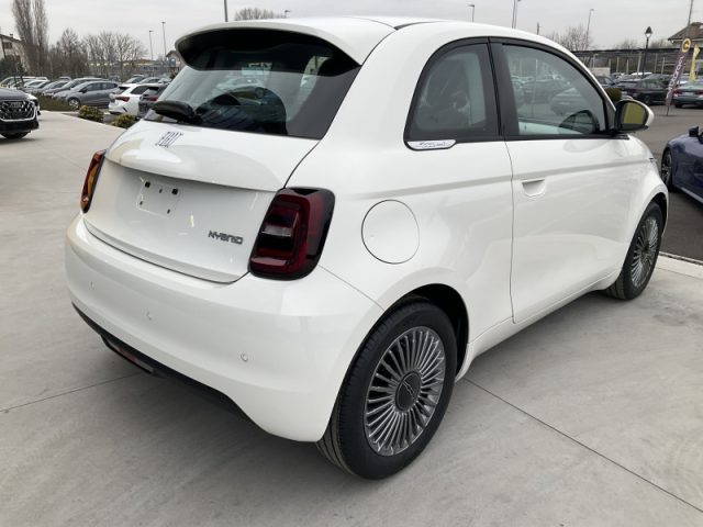 Fiat 500 Berlina Hybrid Torino - foto 2 di 4
