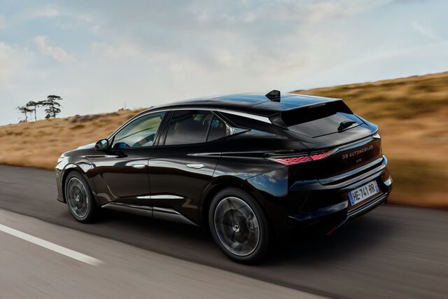 DS Automobiles DS 4 Crossback DS N°4 BlueHDi 130 Pallas nuovo a PIEVE DI CENTO