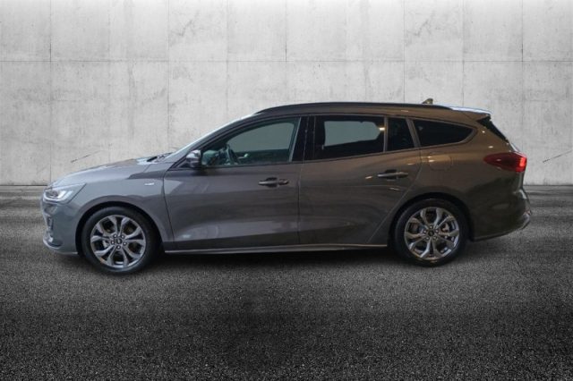 Ford Focus 1.0 EcoBoost Hybrid 155 CV Powershift SW ST-line - foto 4 di 4