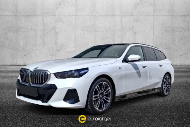 BMW 520 d 48V sDrive Touring Msport semestrale a PIEVE DI CENTO