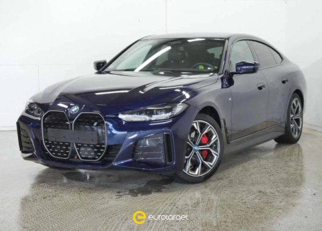 BMW i4 eDrive 40 Msport semestrale a PIEVE DI CENTO