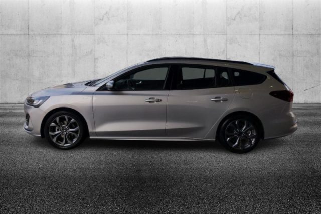 Ford Focus 1.0 EcoBoost Hybrid 125 CV SW ST-Line - foto 4 di 4