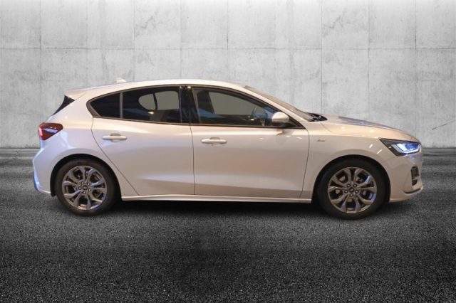Ford Focus 1.5 EcoBlue 115 CV automatico 5p. ST-Line - foto 4 di 4