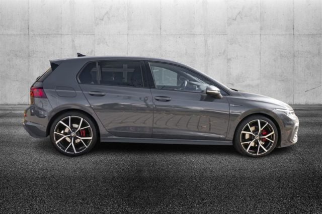 Volkswagen Golf 2.0 TDI DSG GTD - foto 3 di 4
