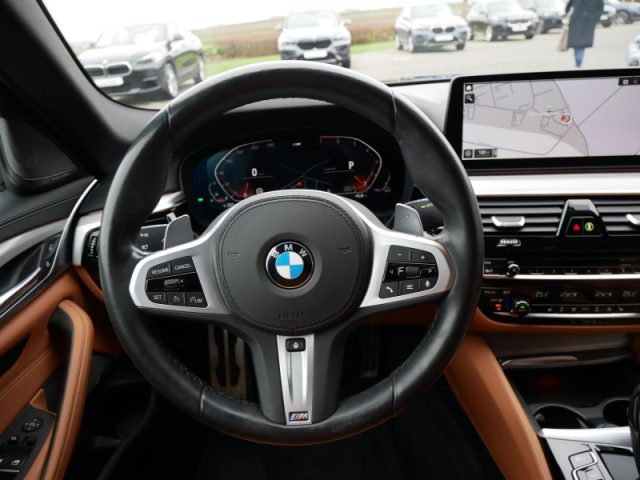 BMW 530 i 48V Msport - foto 3 di 4