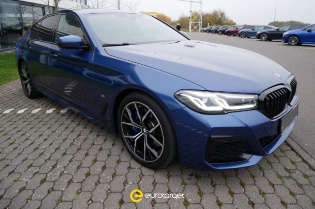 BMW 530 i 48V Msport - foto 2 di 4