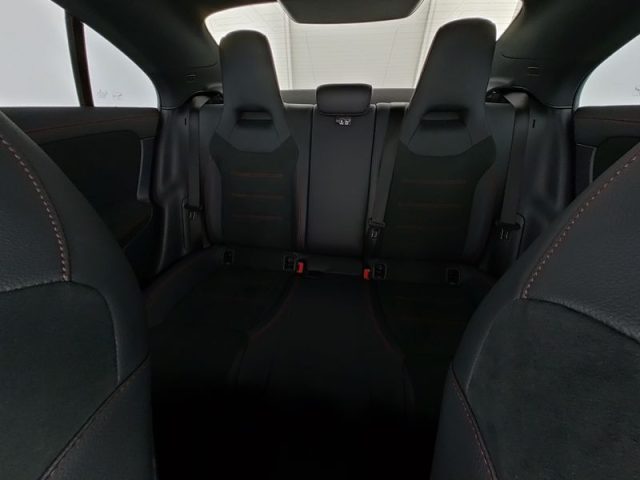 Mercedes-Benz CLA 250 e hybrid EQ Premium, del 2023, 36.999 km, in vendita a Pieve Di Cento (BO)