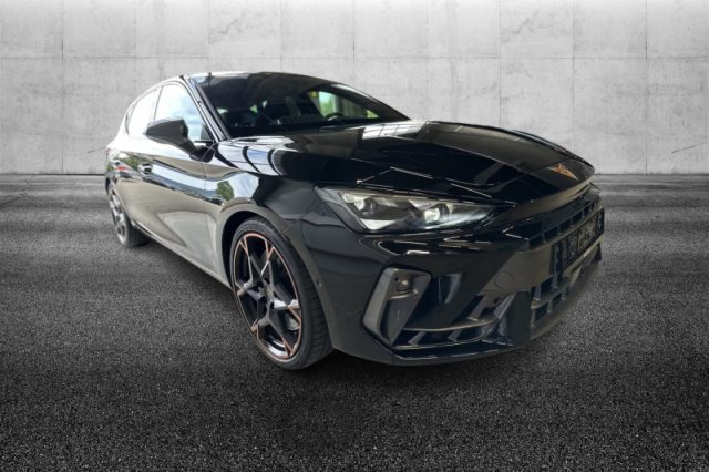 CUPRA Leon 2.0 TSI 300 CV DSG VZ semestrale a PIEVE DI CENTO