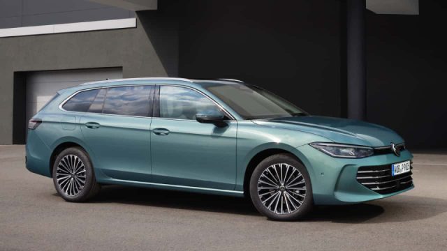 Volkswagen Passat 1.5 TSI eHybrid 204 CV DSG nuovo a PIEVE DI CENTO