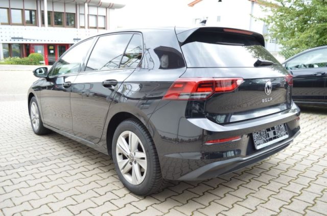 Volkswagen Golf 2.0 TDI 150 CV DSG SCR Life - foto 4 di 4