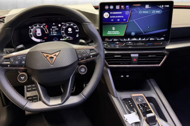 CUPRA Leon 1.5 Hybrid 150 CV DSG - foto 4 di 4