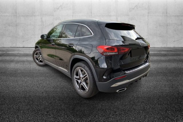 Mercedes-Benz GLA 220 d Automatic Premium - foto 4 di 4