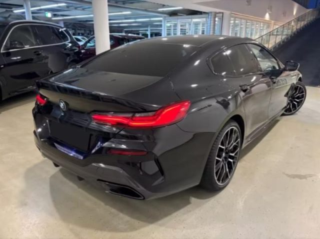 BMW 840 d 48V xDrive Gran Coupé - foto 2 di 4