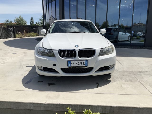 BMW 316 d 2.0 116CV cat Touring - foto 4 di 4