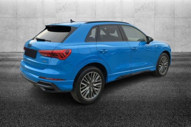 Audi Q3 40 TDI quattro S tronic S line edition - foto 4 di 4