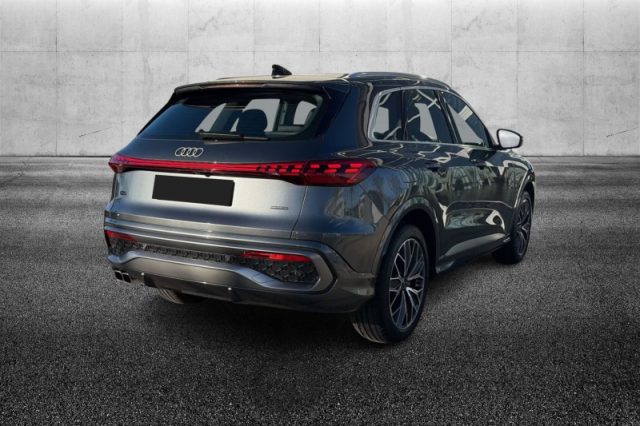 Audi Q5 TDI 150 kW mHEV+ S tronic quattro S line edition - foto 3 di 4
