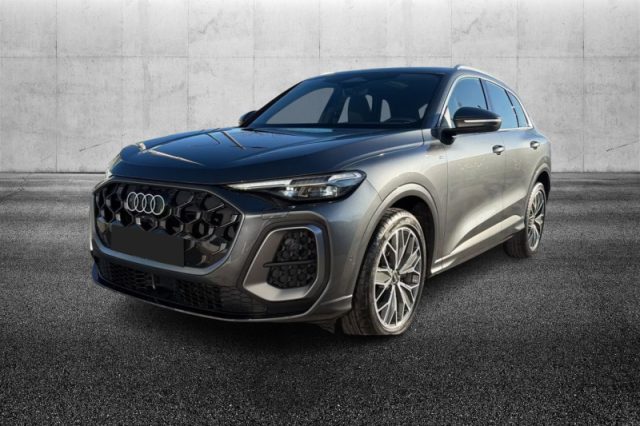 Audi Q5 TDI 150 kW mHEV+ S tronic quattro S line edition semestrale a PIEVE DI CENTO